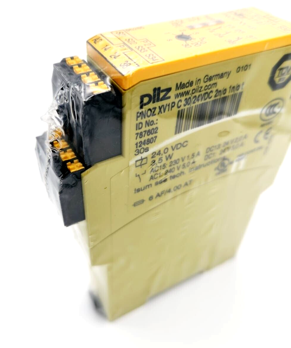 Pilz 787602 PNOZ XV1P C, Sicherheitsschaltgerät, 30/24VDC 2n/o 1n/o t - A&T Onlineshop