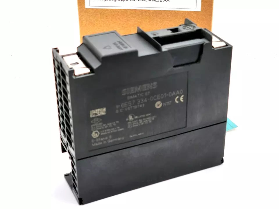 Siemens 6ES7334-0CE01-0AA0 Simatic S7-300 Analogbaugruppe SM 334