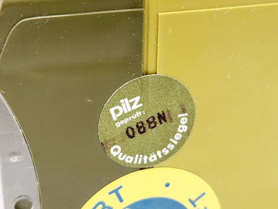 Pilz 474650 PNOZ Zweihandbediengerät 220V 3a 1r